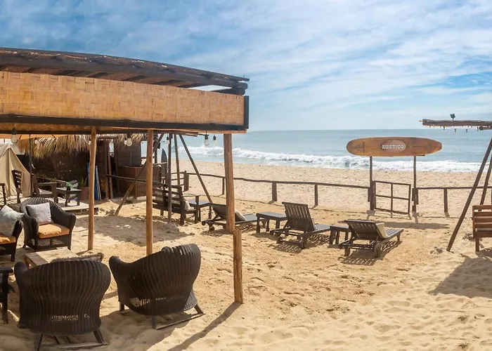 Rustico Lounge-property In Front Of The Сasa de vacaciones
